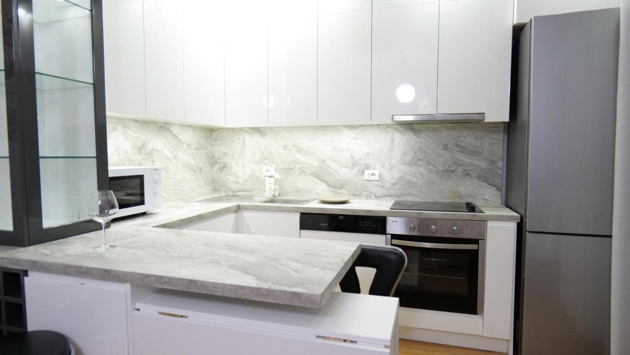 City Center Apartment Niko 04 Tiranë Eksteriør bilde