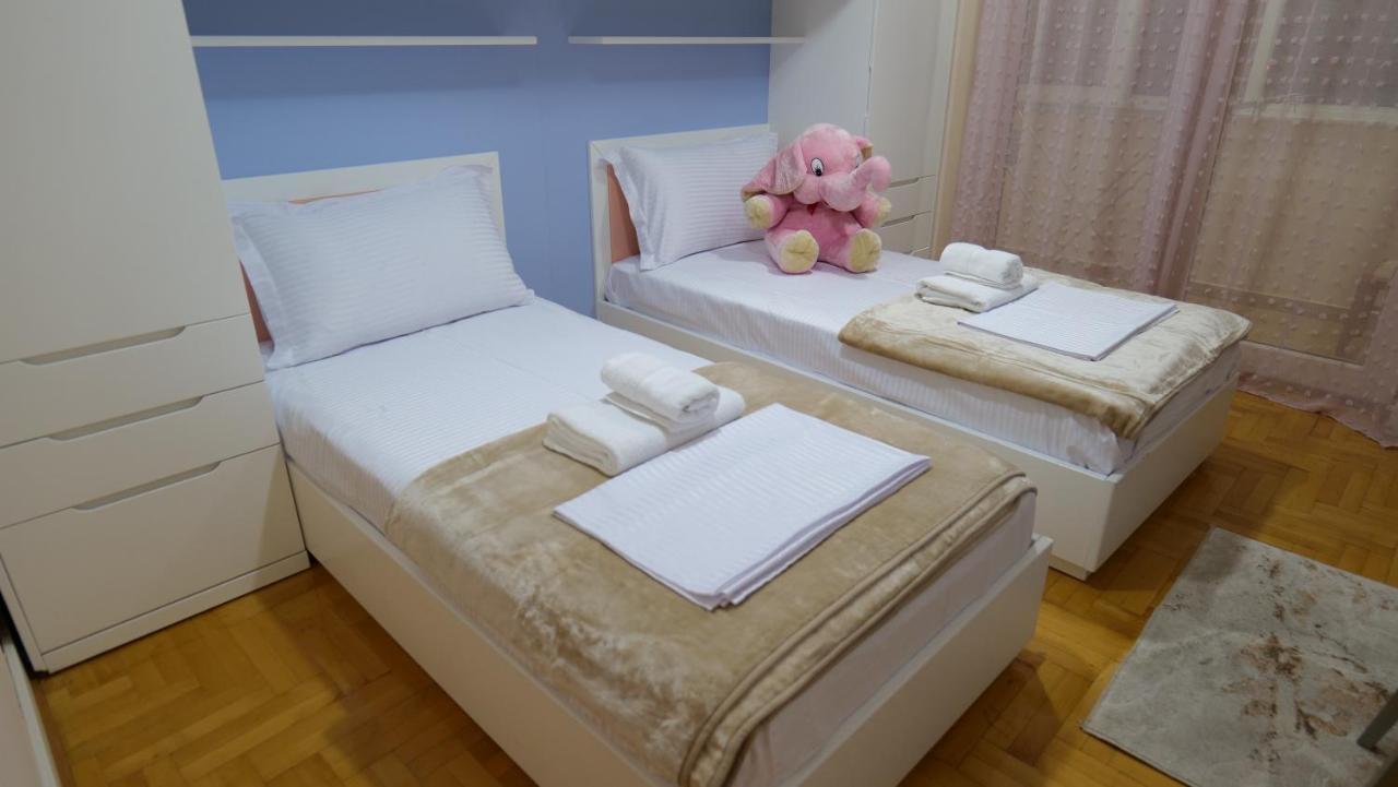City Center Apartment Niko 04 Tiranë Eksteriør bilde