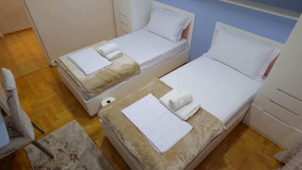 City Center Apartment Niko 04 Tiranë Eksteriør bilde